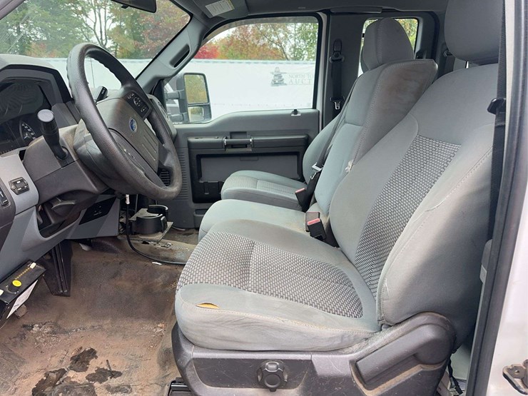 2015-ford-f550-xl-image-20