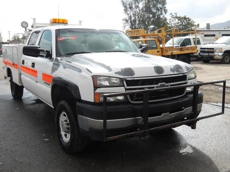 2007-chevrolet-silverado-2500hd-image-3