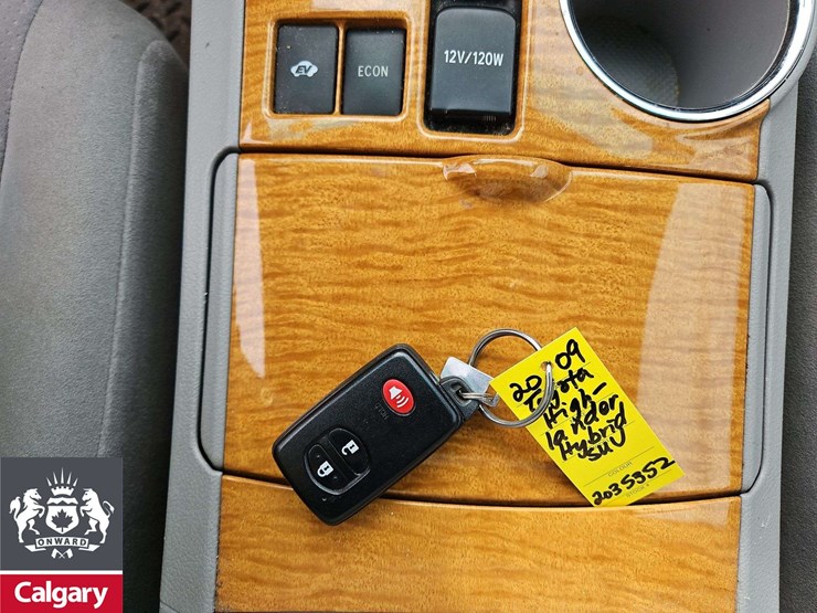 2009-toyota-highlander-hybrid-image-21