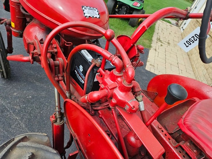 #2507-•-farmall-model-a-tractor-image-22