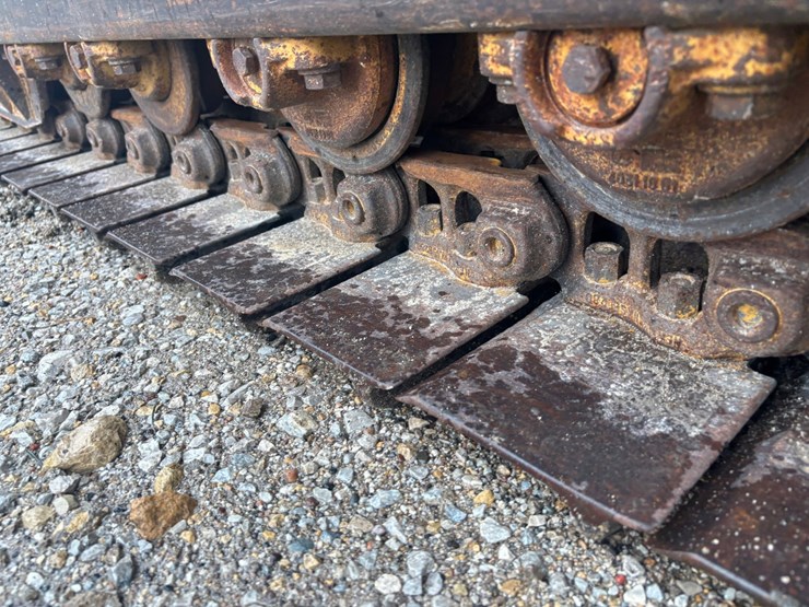 komatsu-d37e-2-image-31