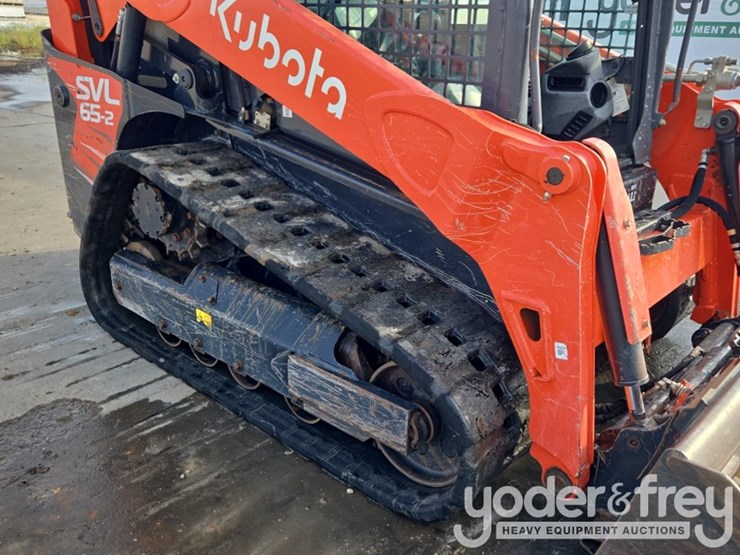 2023-kubota-svl65-2-image-13