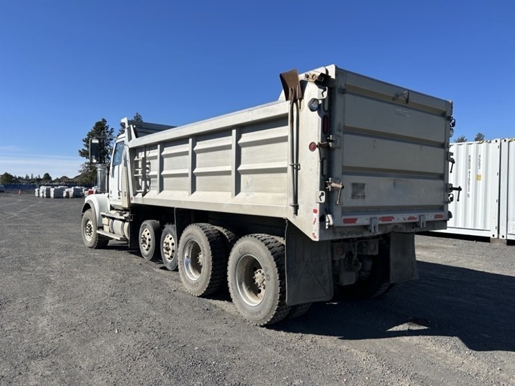 2012-western-star-4900-image-3