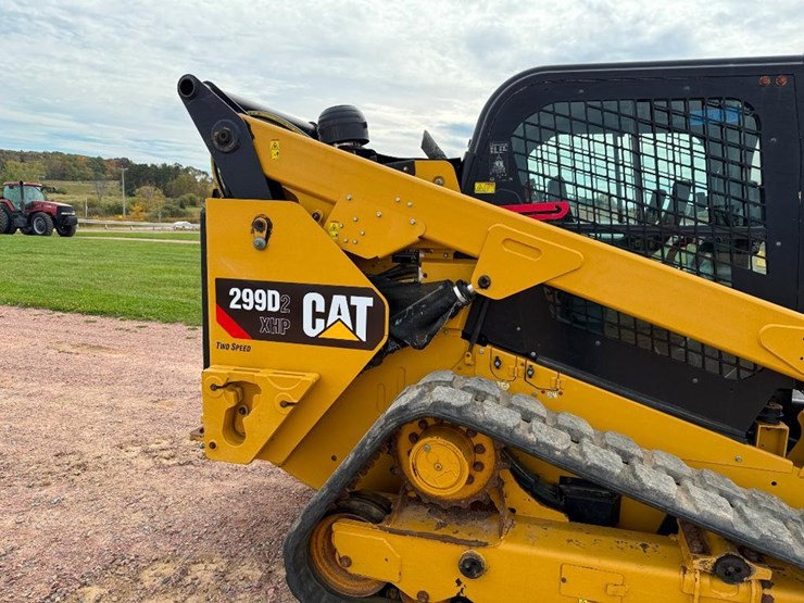 caterpillar-299d2-xhp-image-21