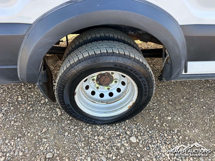 2019-ford-transit-image-47