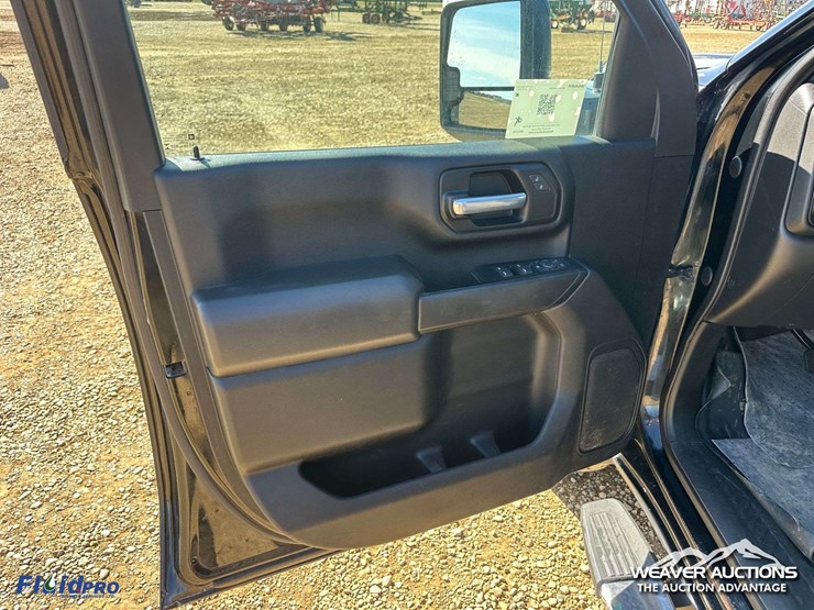 gmc-sierra-2500hd-image-25