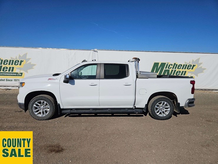 2023-chevrolet-silverado-1500-image-5