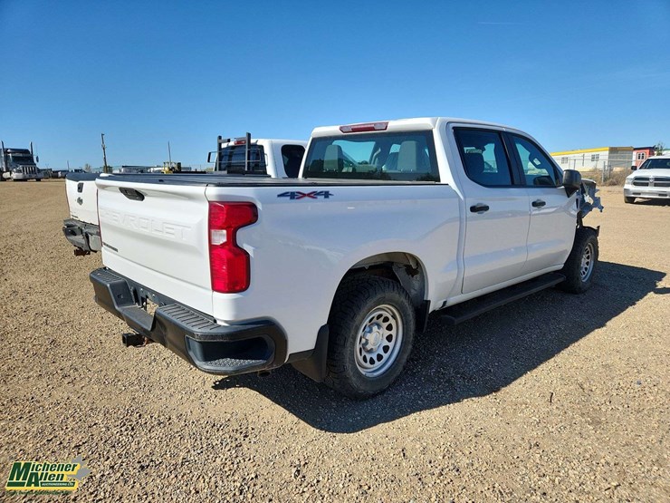 2019-chevrolet-silverado-1500-image-4