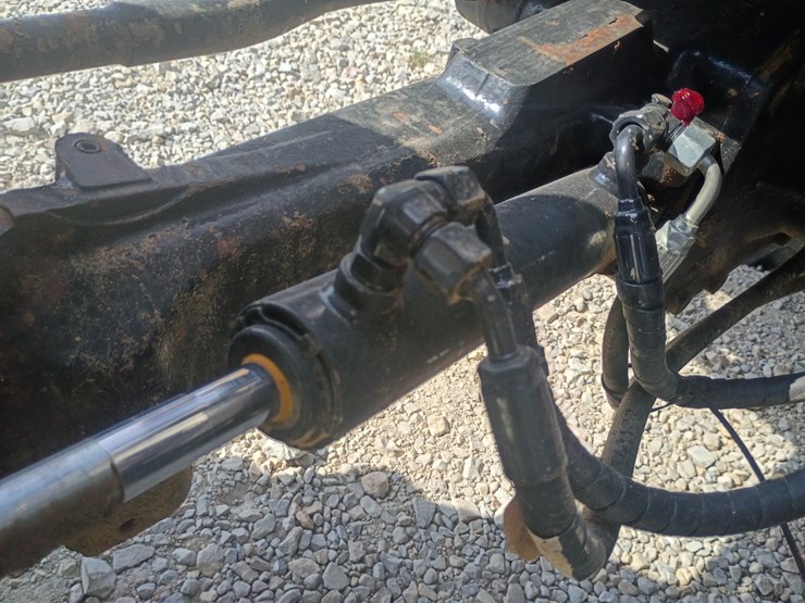 2021-new-holland-ts6.110-image-81