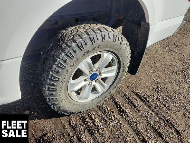 2020-ford-f150-image-10