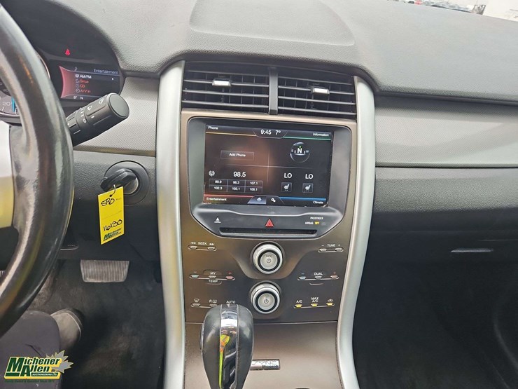 2013-ford-edge-sel-image-15