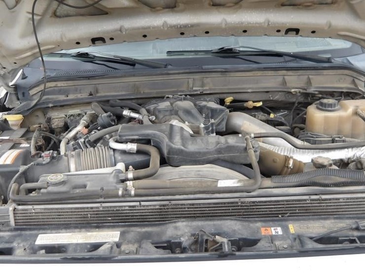 2011-ford-f350-image-11