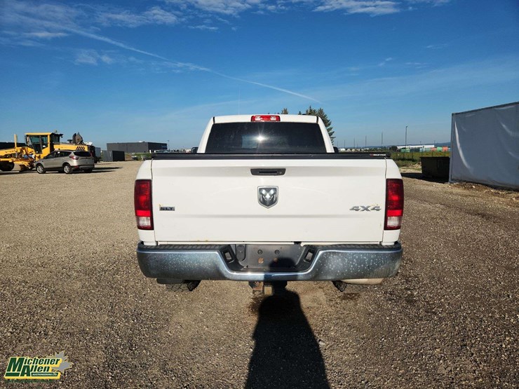2012-dodge-1500-image-5