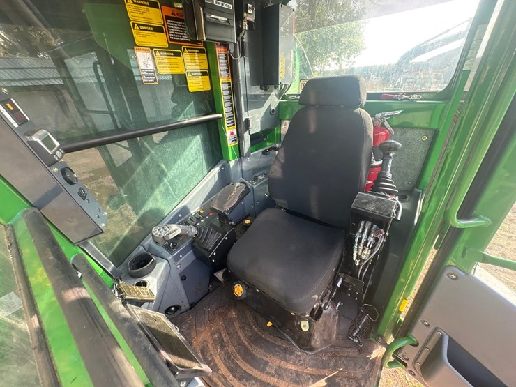 deere-703jh-image-68