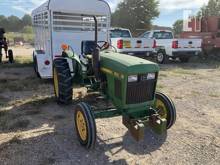 john-deere-850-image-1