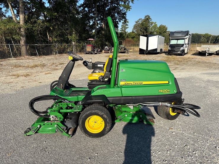 john-deere-7400a-image-2