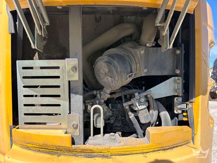 2017-deere-26g-image-7