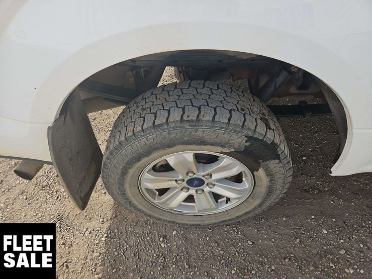 2020-ford-f150-image-11