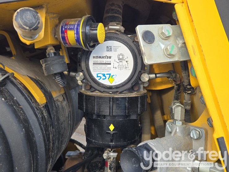 2023-komatsu-d61px-24-image-47