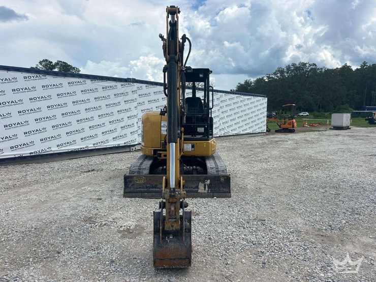 2019-caterpillar-305.5e2-cr-image-32