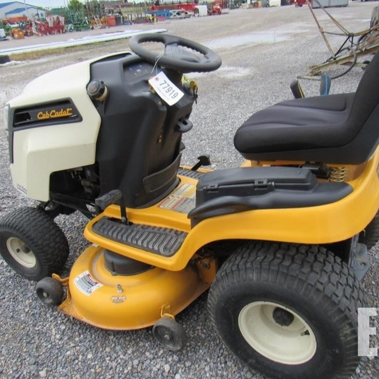 CUB CADET LTX1042