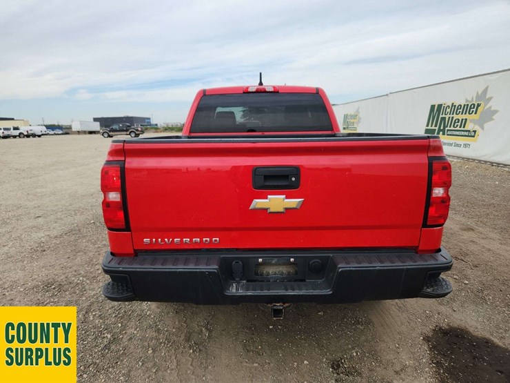 2018-chevrolet-silverado-1500-image-6