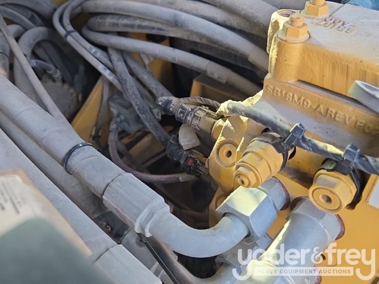 2019-caterpillar-308-cr-image-41