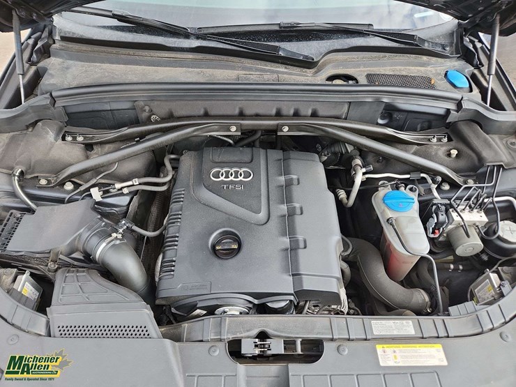 2012-audi-q5-image-28