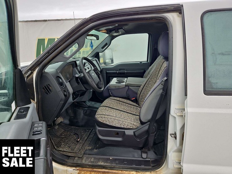 2015-ford-f350-image-13