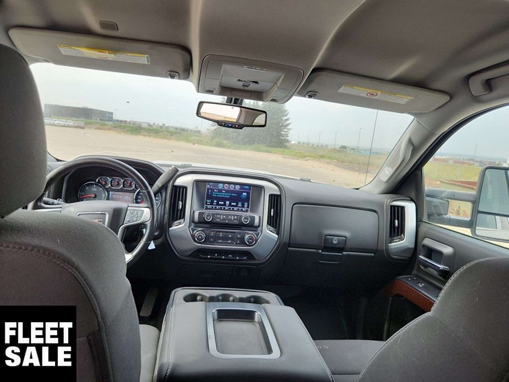 2019-gmc-sierra-2500hd-image-18