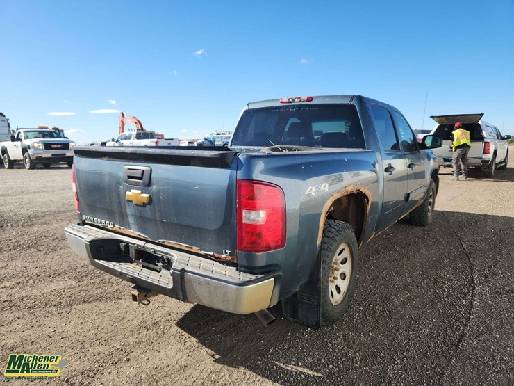 2012-chevrolet-silverado-1500-image-4