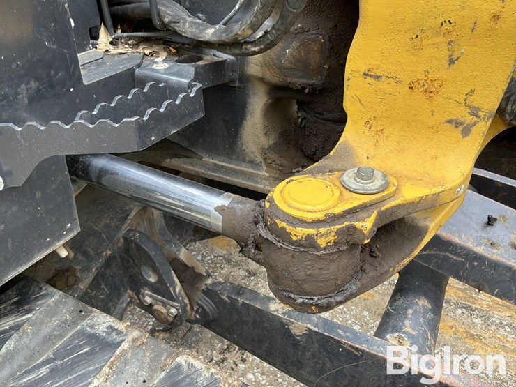 2019-yanmar-sv100-image-16