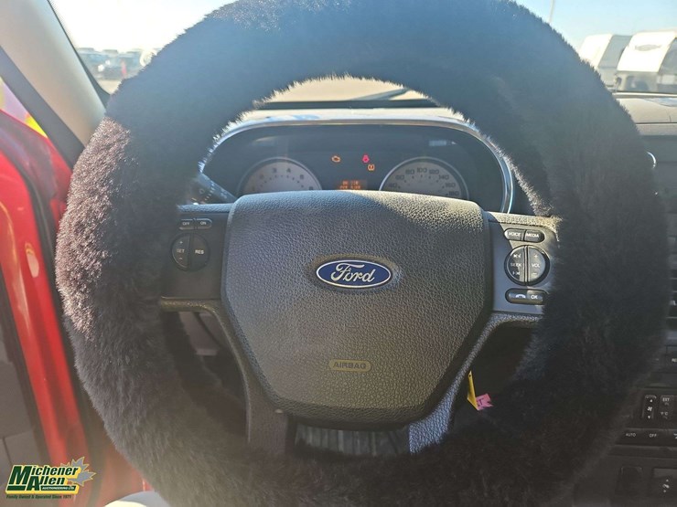 2009-ford-explorer-sport-trac-image-19