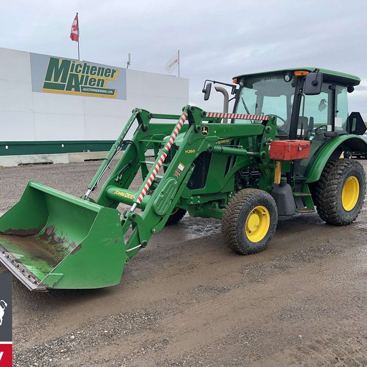 2013 JOHN DEERE 5085M