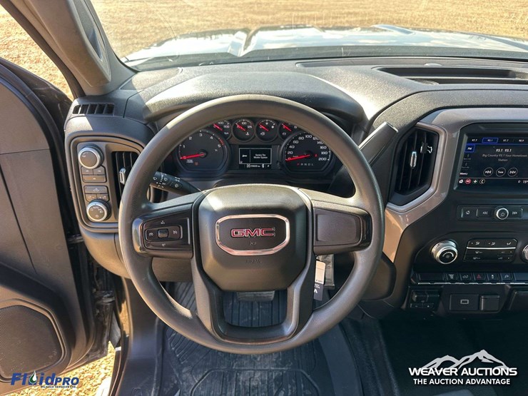 gmc-sierra-2500hd-image-13