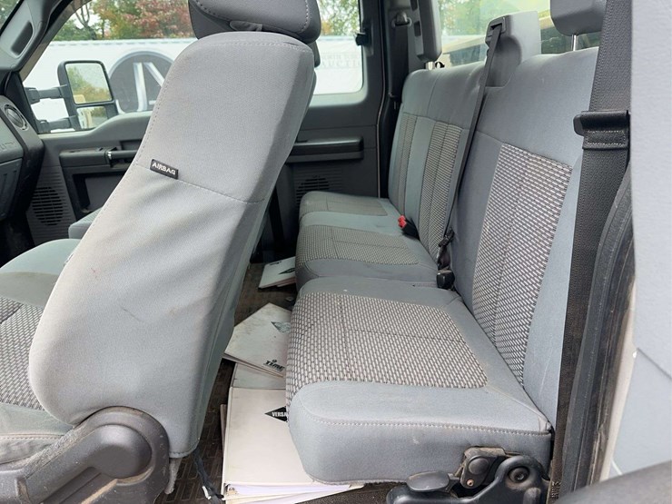2015-ford-f550-xl-image-21