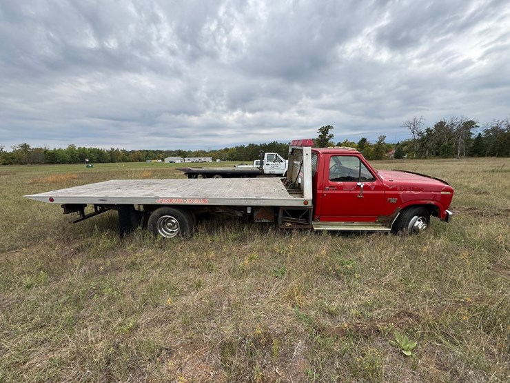 ford-f350-xl-image-6