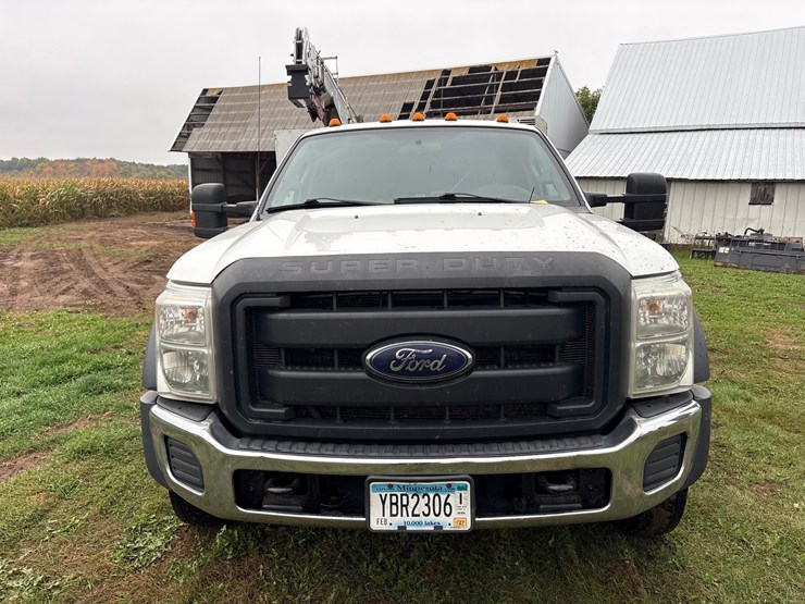 2015-ford-f550-image-8
