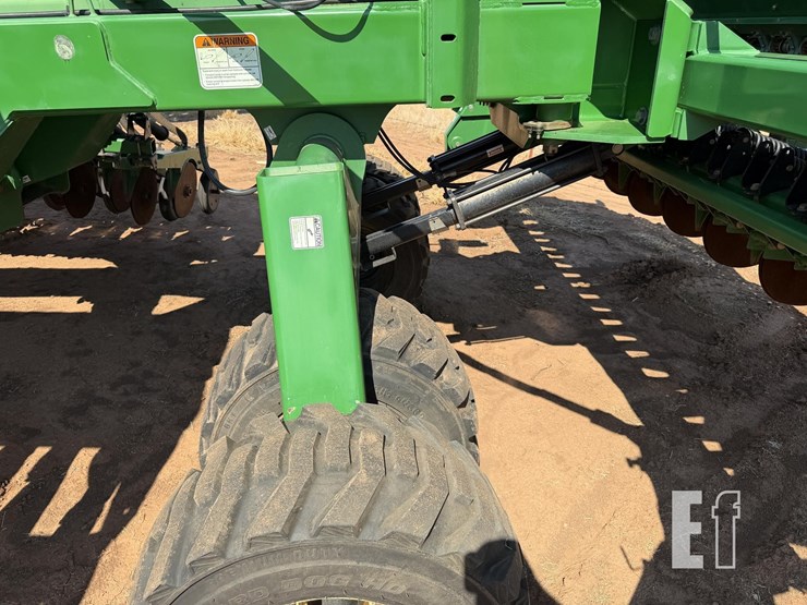 great-plains-3s4000hd-image-18