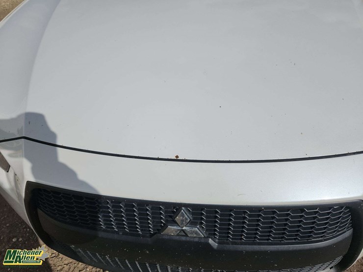 2010-mitsubishi-outlander-image-31