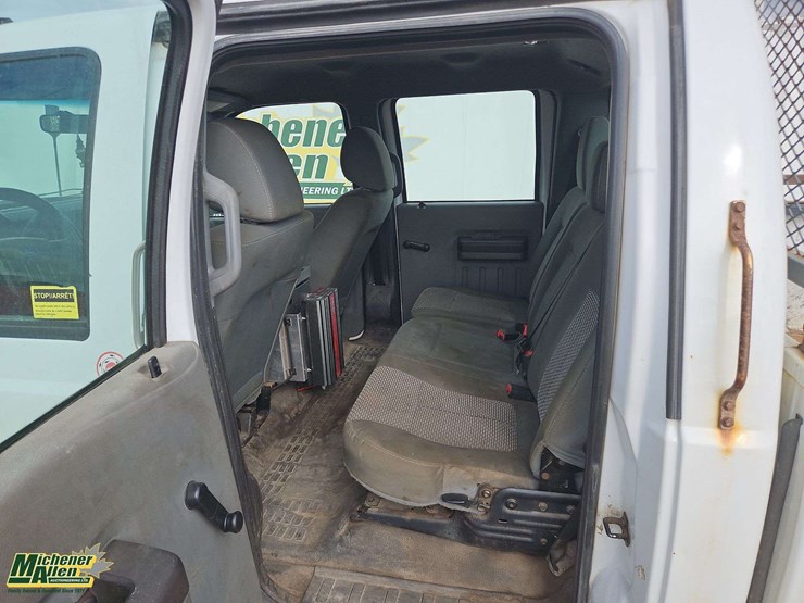 2011-ford-f250-image-14