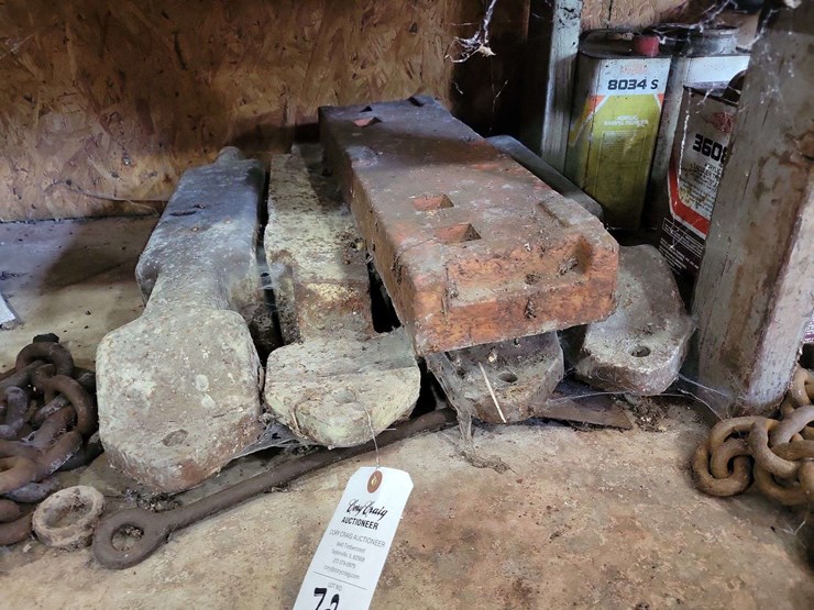 heavy-duty-iron-plow-beams-and-agricultural-equipment-parts-image-1