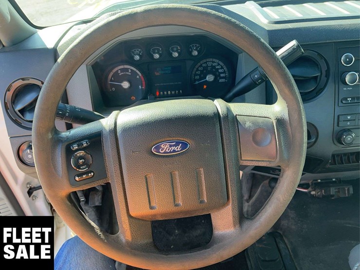 2016-ford-f550-image-15
