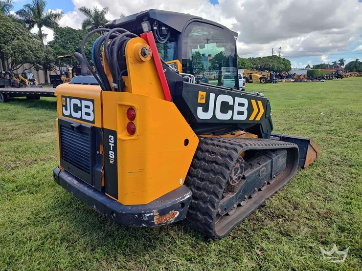 jcb-3ts-8t-image-4