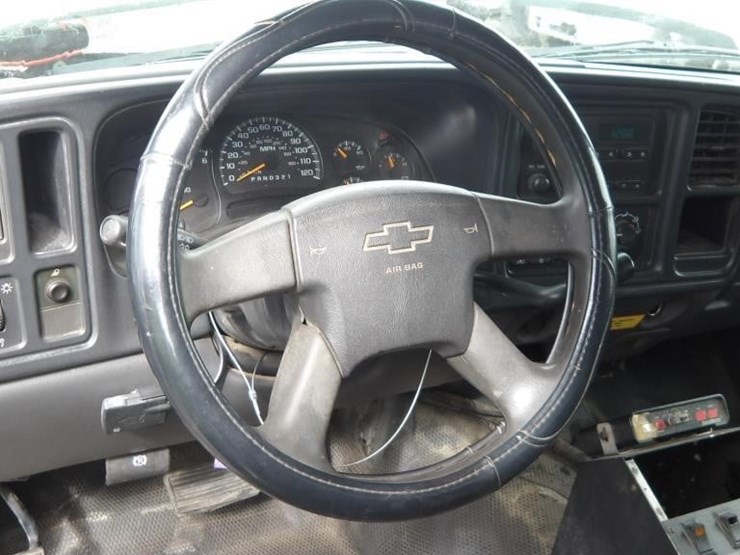 2007-chevrolet-silverado-2500hd-image-17