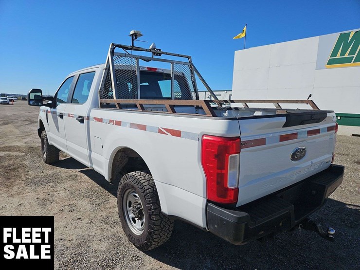 2018-ford-f350-image-3