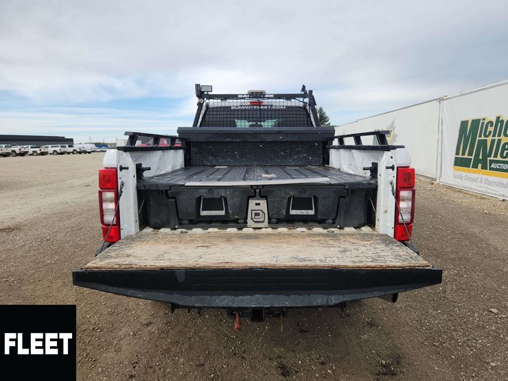 2022-ford-f250-image-22