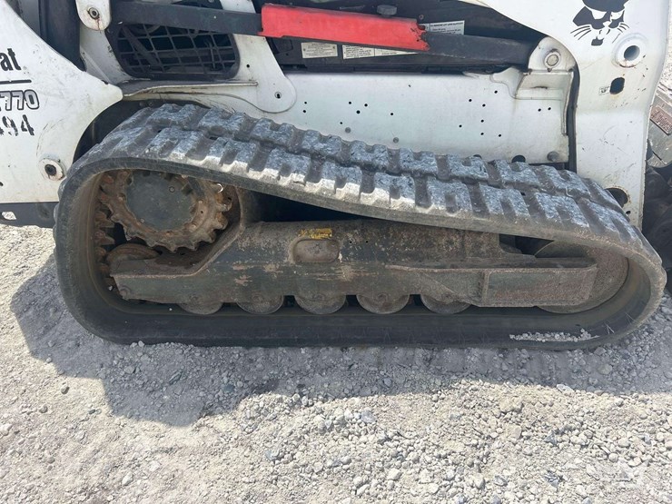 2020-bobcat-t770-image-9