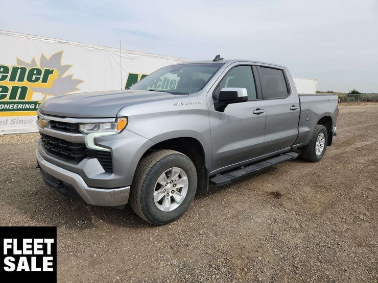 2023-chevrolet-silverado-1500-image-1