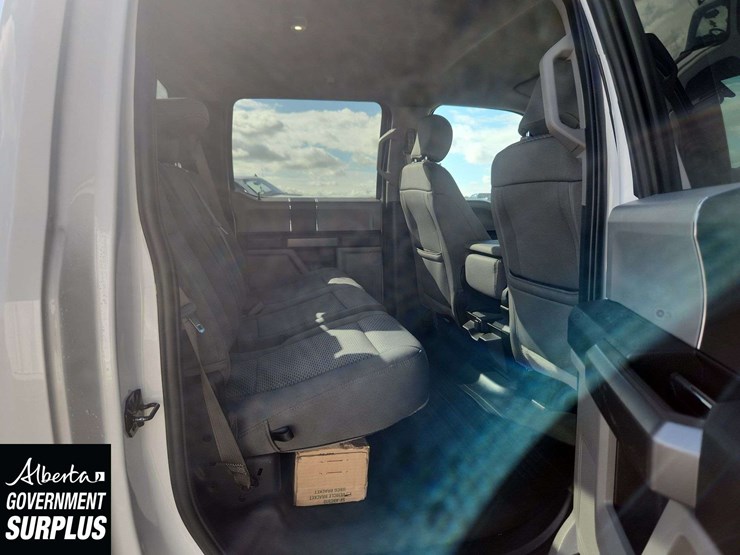 2019-ford-f150-image-17